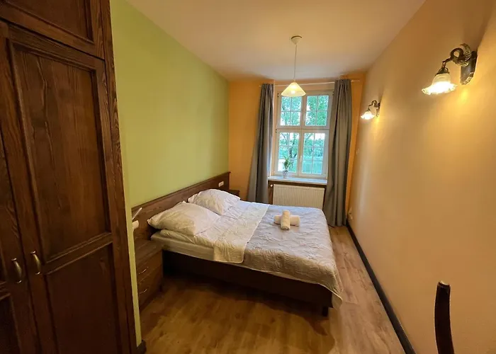 Hotel Rezydencja Marii Rybieniec *