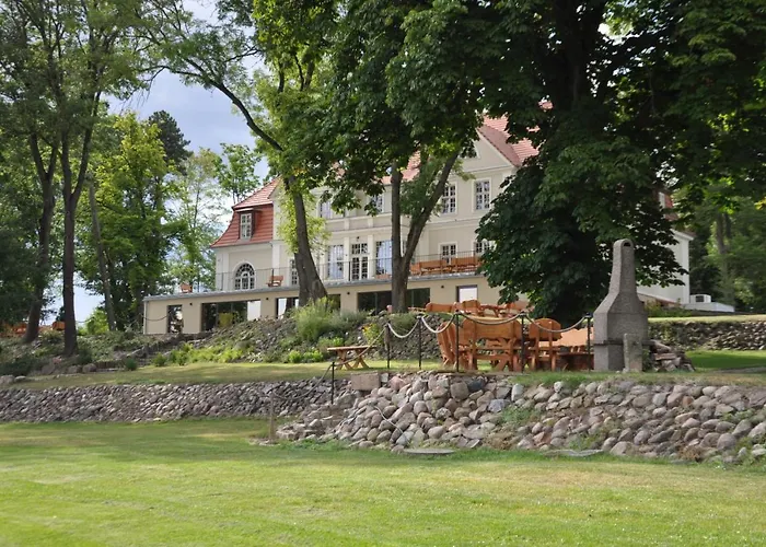 Rezydencja Marii Rybieniec Hotel *